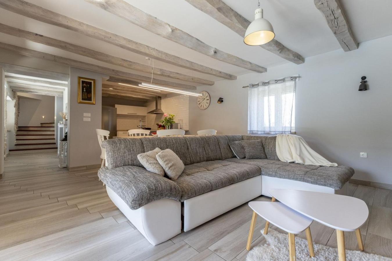 Villa Viscum In Central Istria For 8 Persons With Large Garden - Pet Friendly Pazin Bagian luar foto